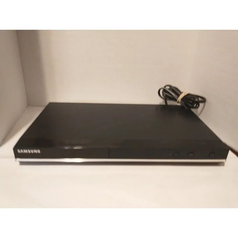 Samsung DVD-C500 DVD Player 2012 - Tested, No Remote Included